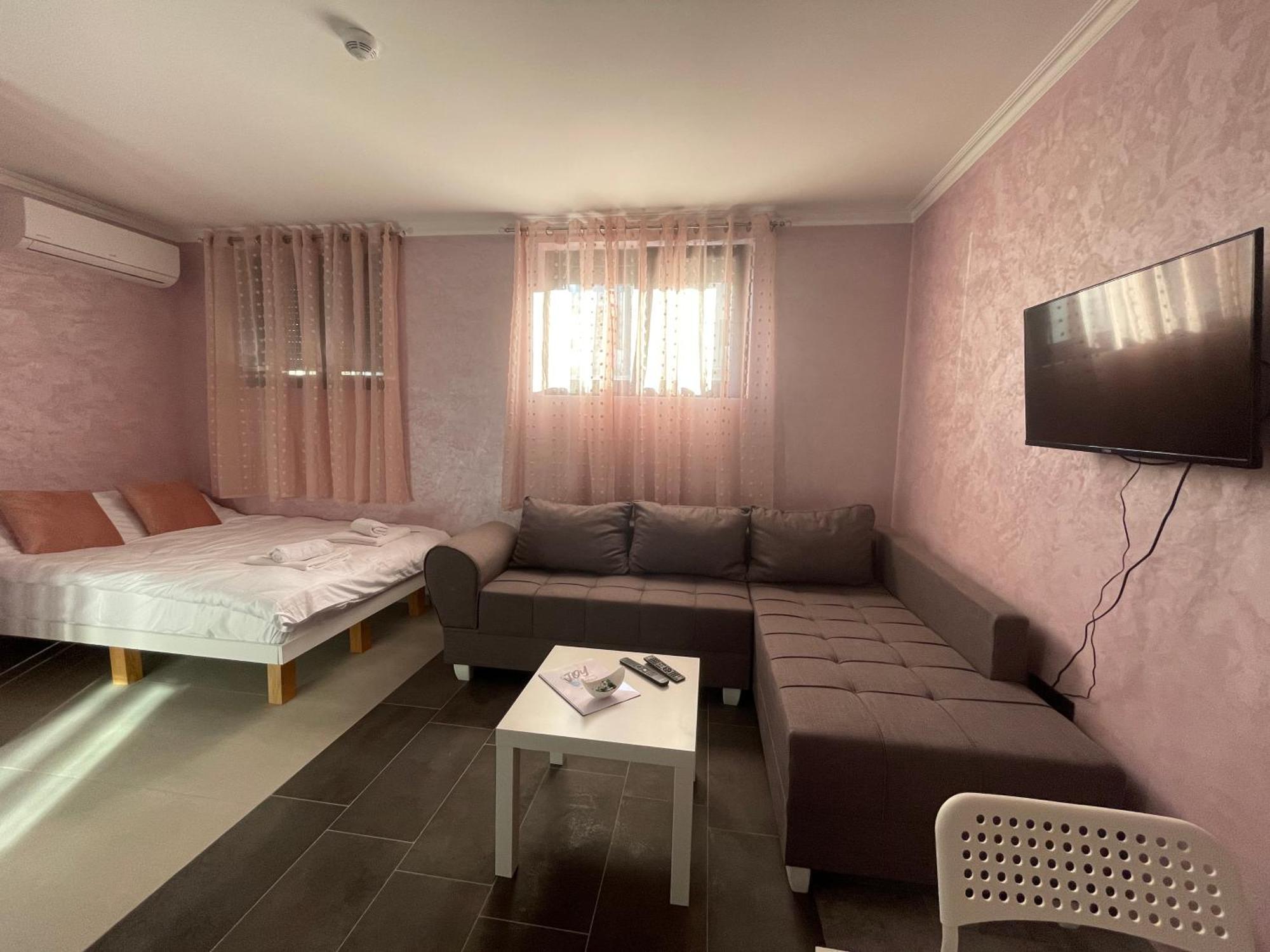 Joy Apartments Zemun,Beograd Esterno foto