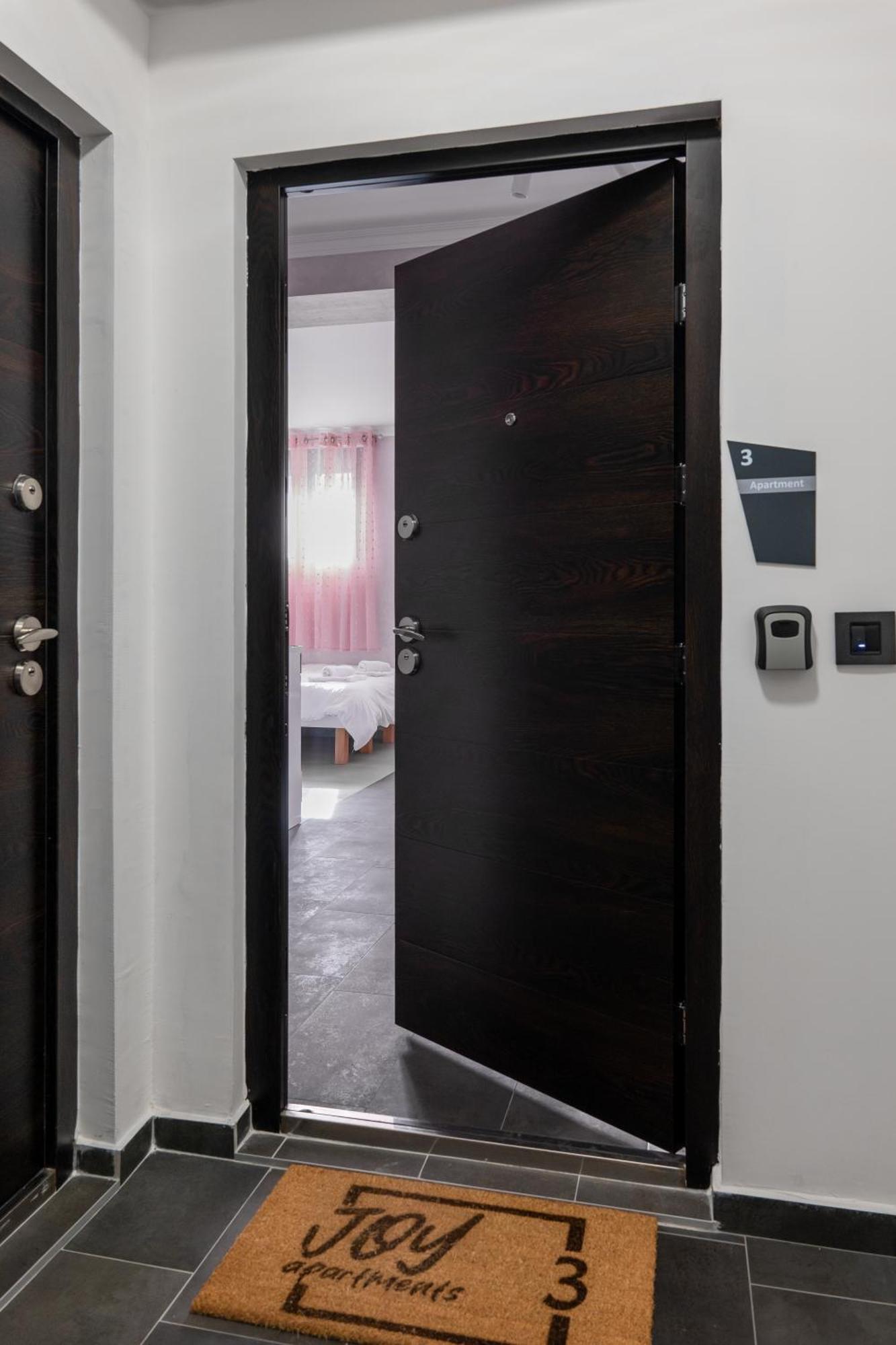 Joy Apartments Zemun,Beograd Esterno foto